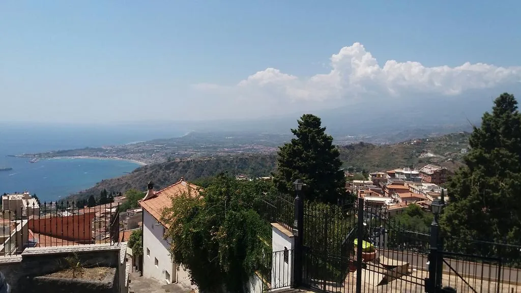 Villa Sara Taormina Italy